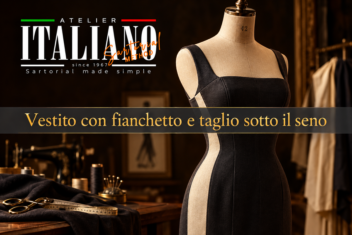 Vestito con fianchetto e taglio sotto il seno